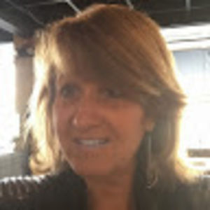 Meet your Posher, Debra